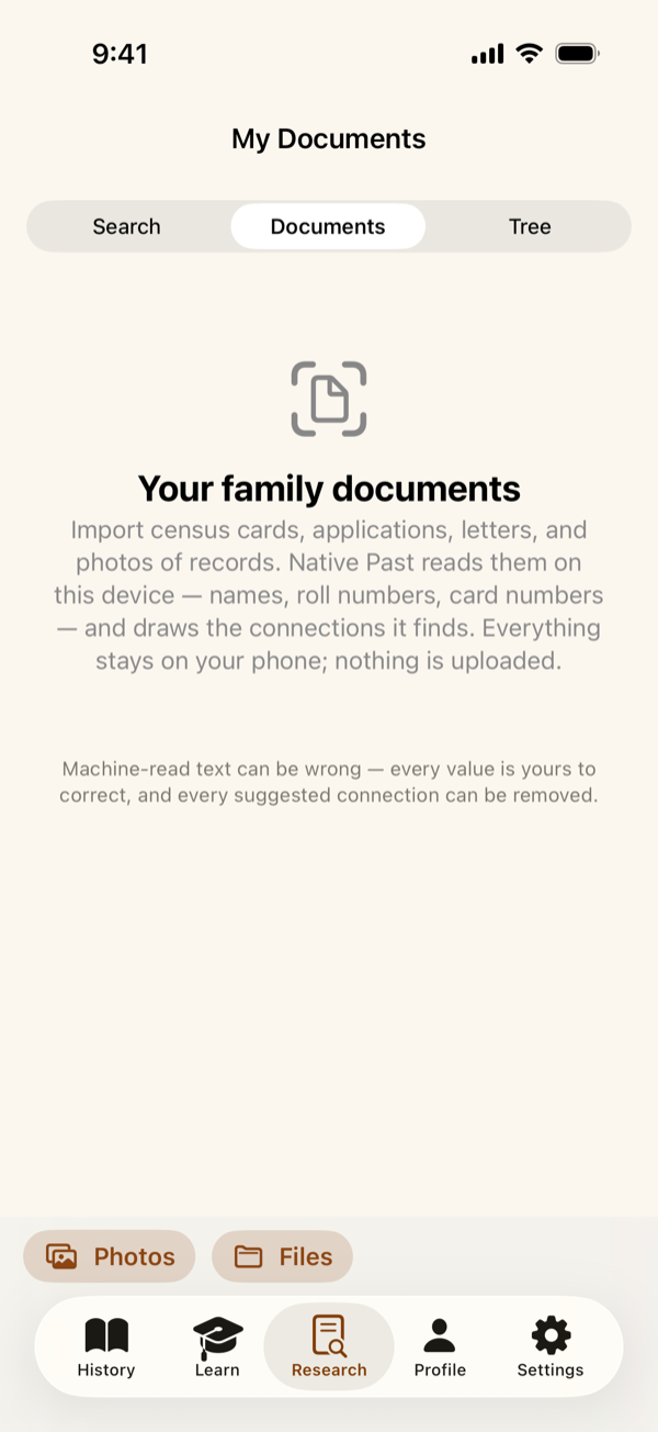 Research › Documents with the empty vault and the Photos and Files import buttons